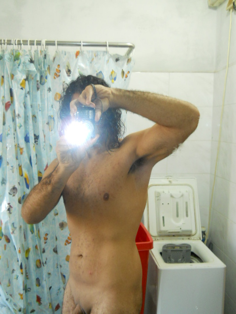 צעיר חמוד וחם לאישה בלבד 3